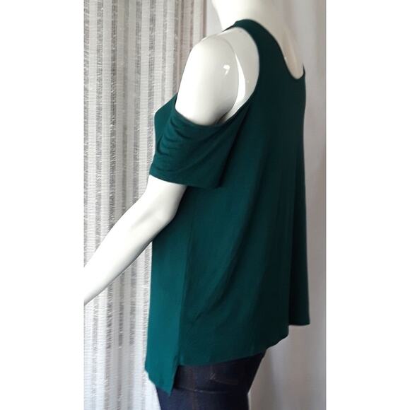 HIPPIE ROSE Stretch Knit Tunic Top Exposed Shoulders NEW Size M Bright Festival - Picture 2 of 6